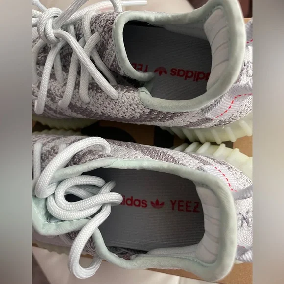 Adidas Yeezy Boost 350 V2 Blue Tint - Size: 4 (Worn 2x)